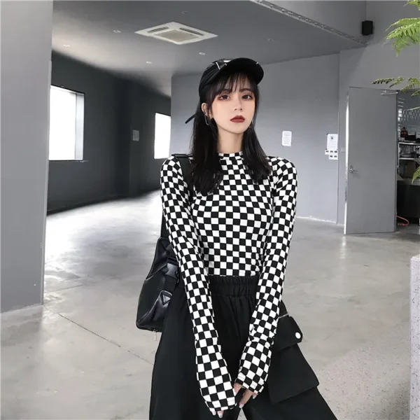 Black & White Checkered Mesh Top Long Sleeve Mock Neck Cropped Top Women's T-shirts Altgirl Outfit / - Image 3